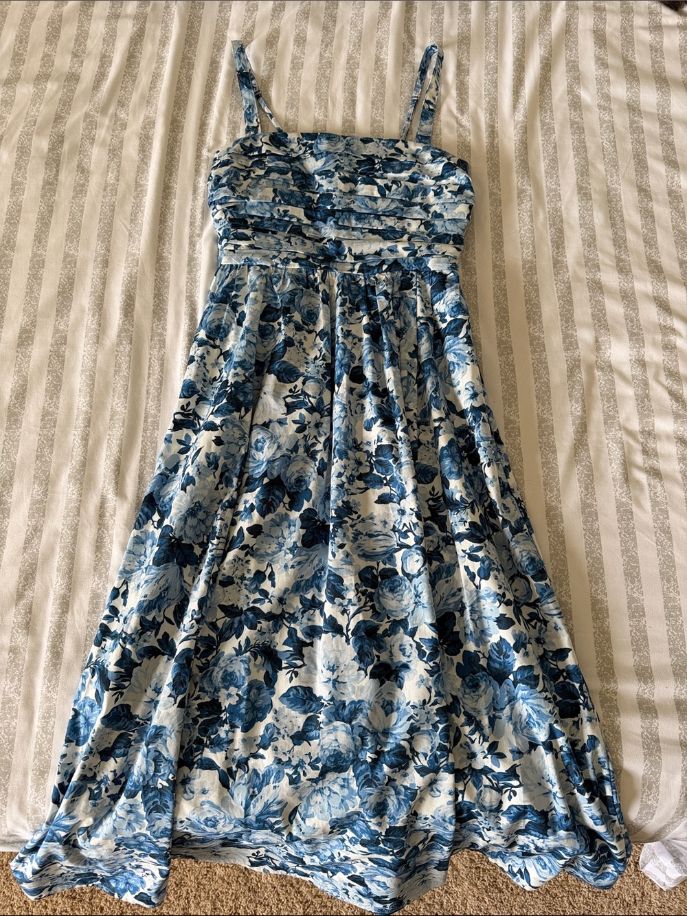 Abercrombie & Fitch Blue and White Floral Maxi Dress